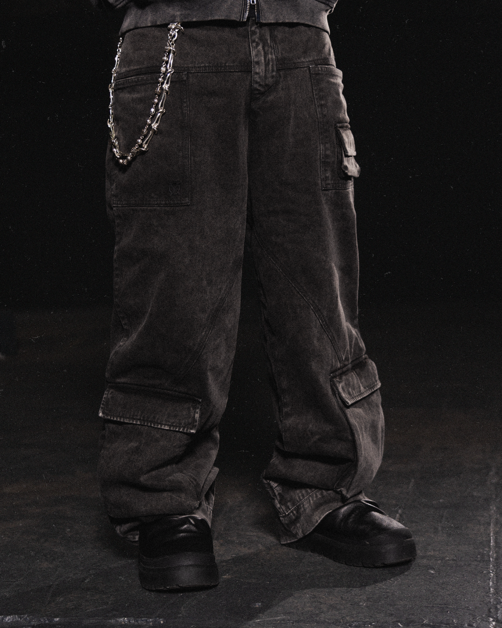 Bulky Cargo Pants