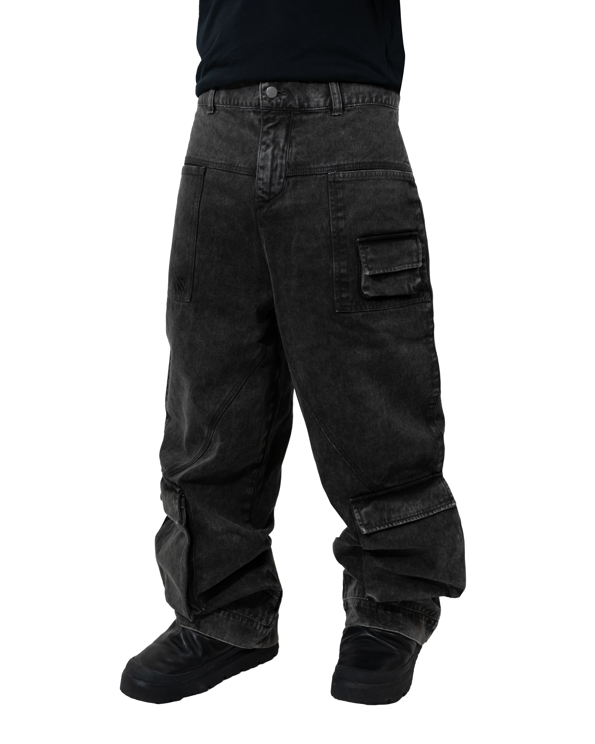 Bulky Cargo Pants