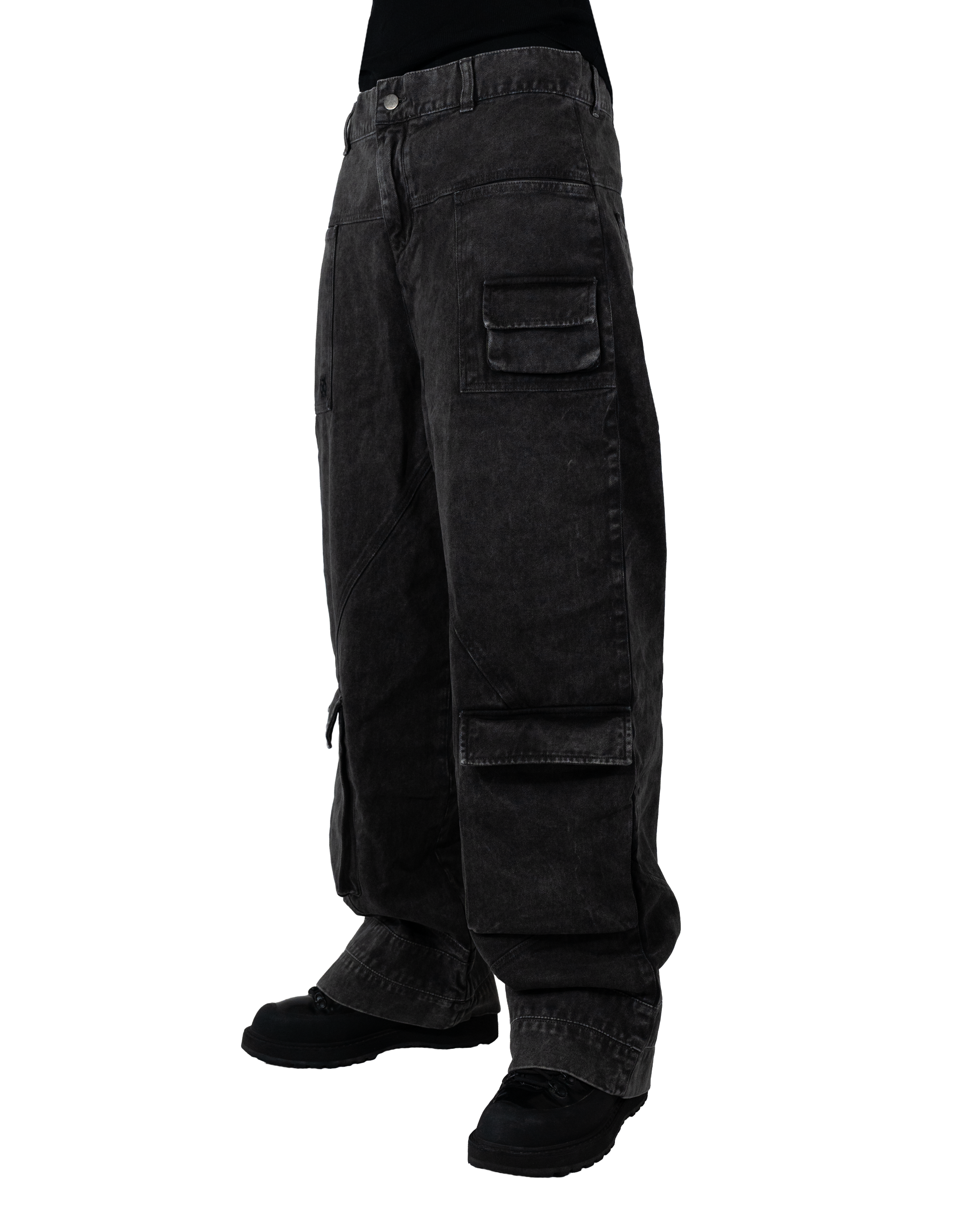 Bulky Cargo Pants