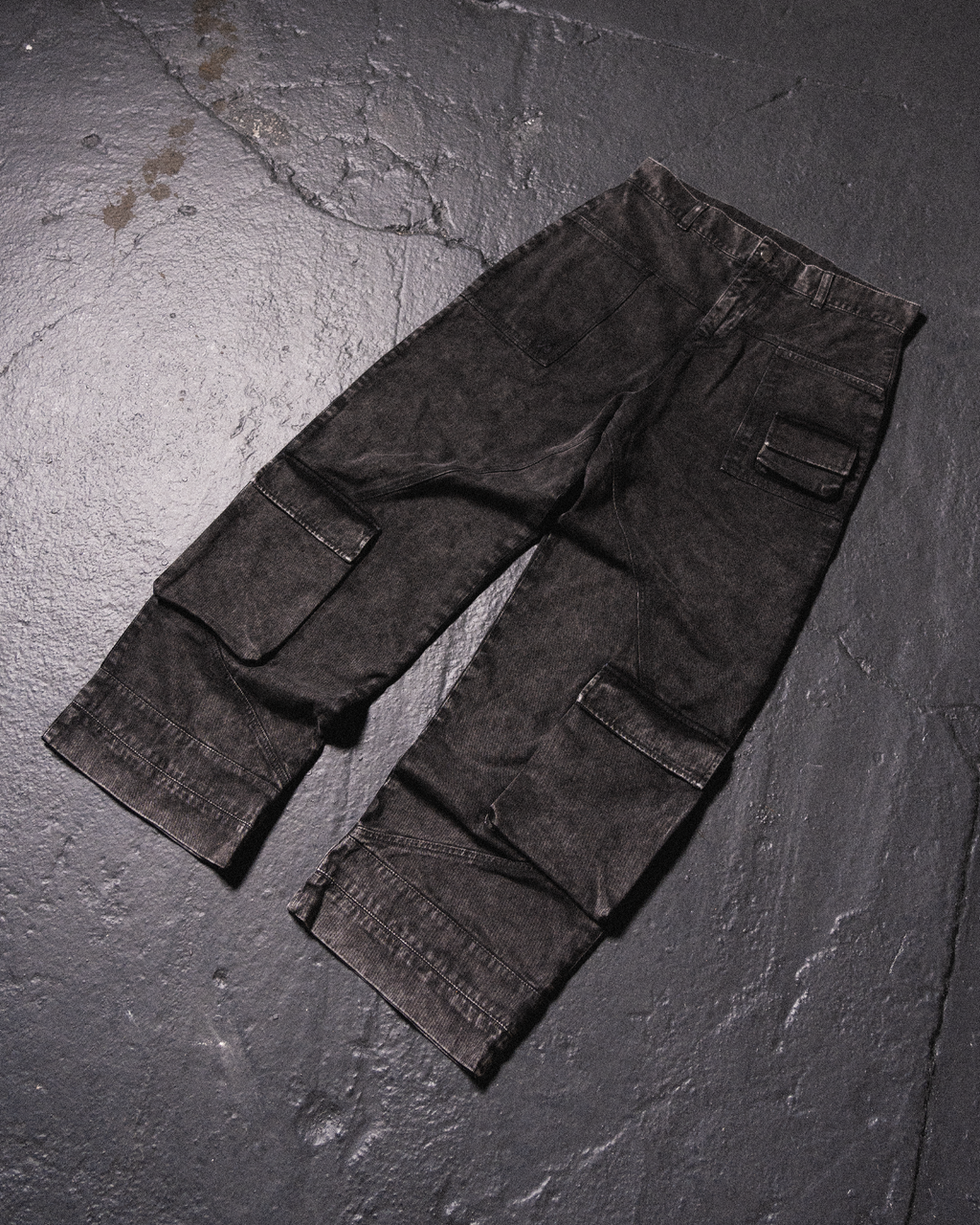 Bulky Cargo Pants